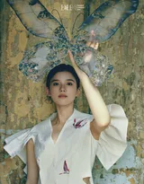 张婧仪化身温柔的东方美人宁静茶坞写真图片