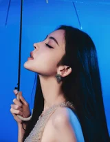 古力娜扎·珍珠透视裙 冷艳蓝调氛围感明星写真