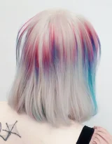 银发短发精致女性短发造型参考·写实唯美风·艺术写真图片大全