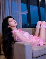 甜系少女·粉色透视蕾丝穿搭 室内夜景唯美写真 高赞女生氛围感大片