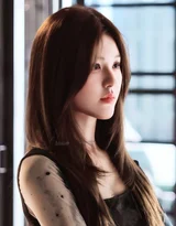 赵露思·露肩黑裙光影唯美 氛围感明星写真