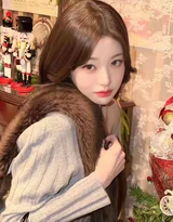 韩系甜妹双麻花辫+卡通发夹 温柔氛围感女生头像参考