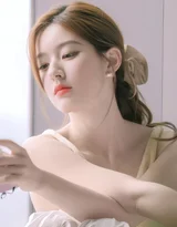 气质女星赵露思·优雅名媛风时尚写真 唯美精致明星高清图片