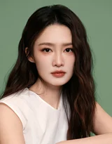 李沁·纽扣装饰清新风明星艺术写真（明星图片热门款）