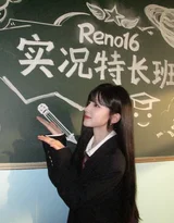 宋雨琦·校服风K歌场景 日系暖光氛围感明星画报