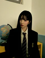 宋雨琦·校服风K歌场景 日系暖光氛围感明星画报