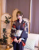 深色和服气质少女室内写真 温婉柔美私房人像