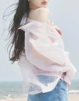 徐璐·海边清新风写真 氛围感女明星街拍大片