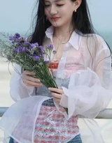 徐璐·海边清新风写真 氛围感女明星街拍大片
