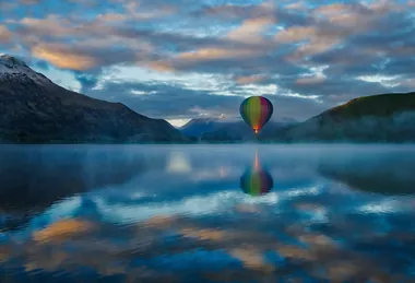 热气球、湖
